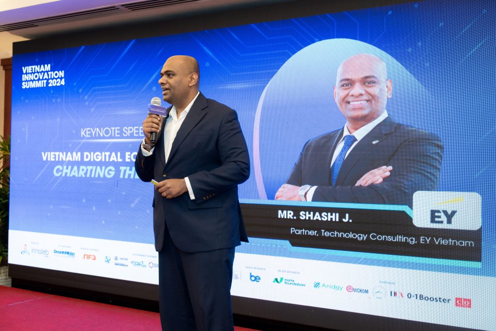 Mr. J. Shashi engaging in a panel discussion about emerging technologies in Vietnam’s digital economy.